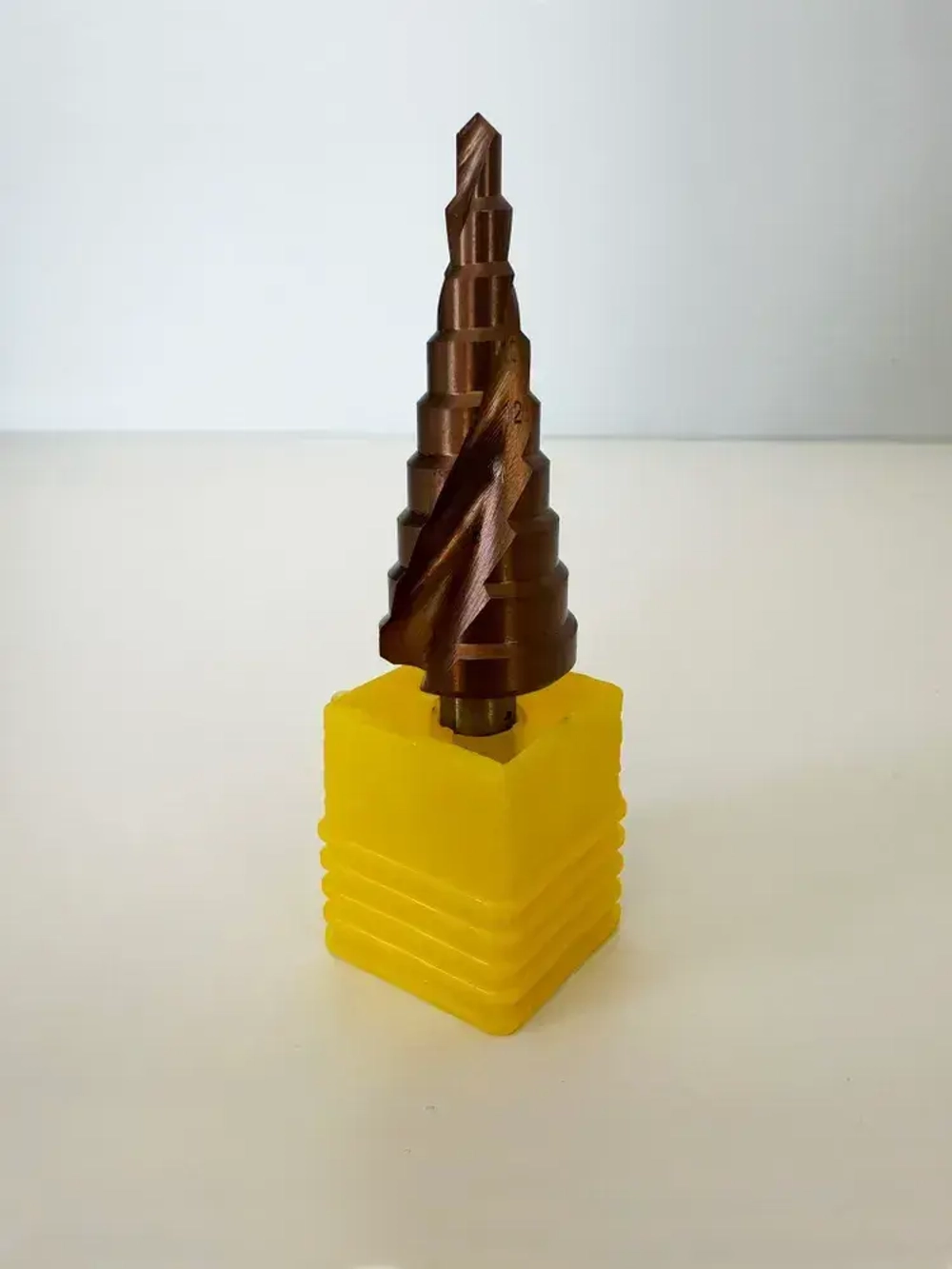 Сверло ступенчатое по металлу кобальтовое 4-20мм конусное