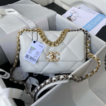 Chanel 19 26 cm