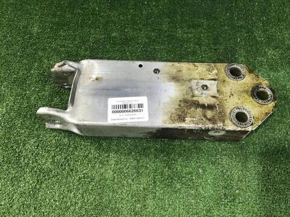 Кронштейн усилителя бампера BMW 7er F01 (08-15)