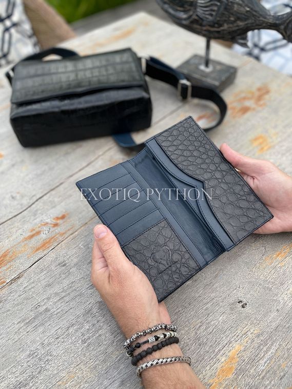 Кошелёк-книжка из кожи крокодила WA-158