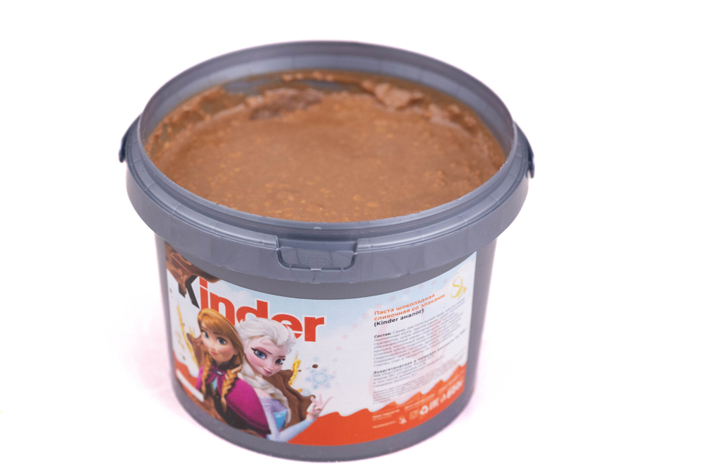 Крем-паста Киндер Злаки 800 г — шоколадная текстура с хрустящими злаками
