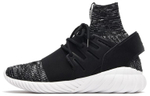 Кроссовки Adidas Originals Doom Primeknit