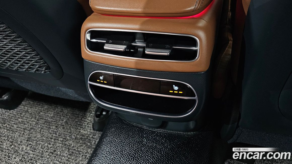 Genesis GV70 2.5T Бензин AWD (12.2022)