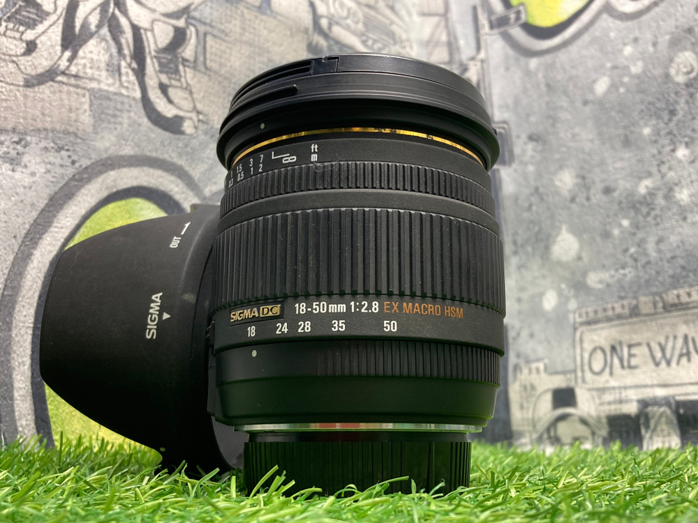 Sigma AF 18-50mm 2.8 EX DC HSM Nikon