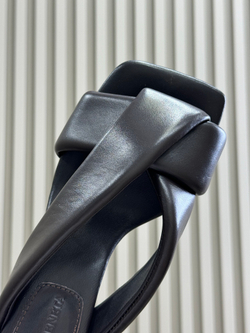Bottega Veneta Riva Mule (6 colors)