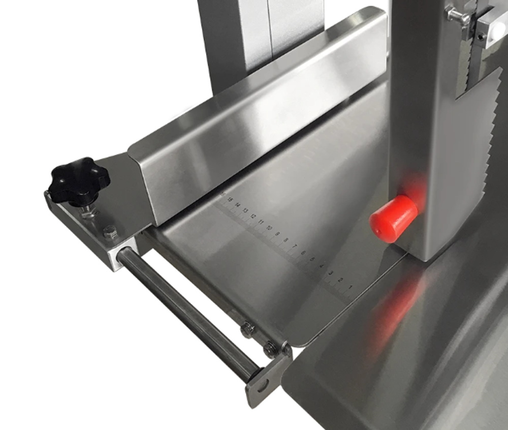 Пила ленточная Crazy Pan CP-BS1650PT