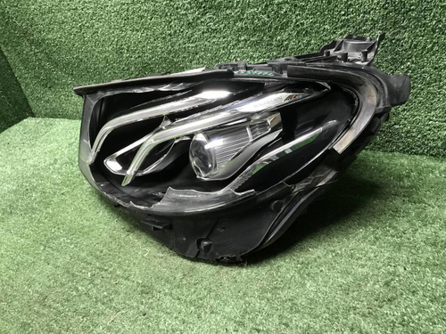 Битая Фара левая Mercedes E W213 (2016-2021) LED