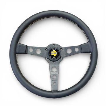 Спортивный руль Momo Prototipo style кожа