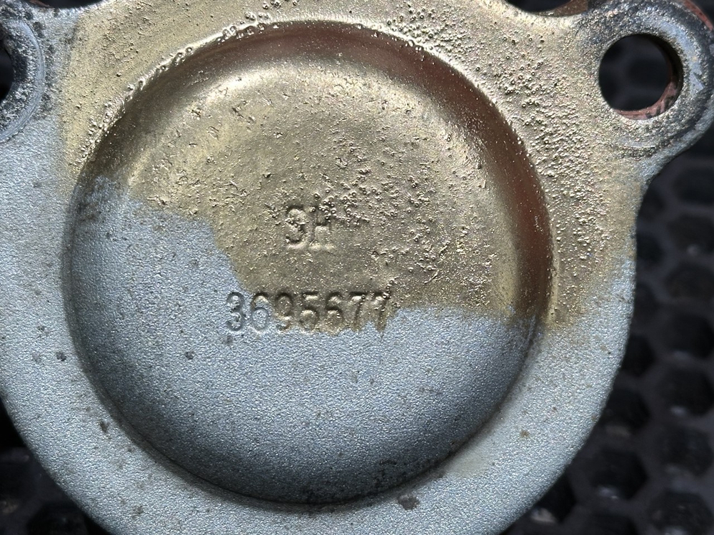 Крышка распредвала 2024г.