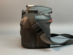 Nikon D3200 kit 18-55mm 3.5-5.6G VR 1.500 кадров