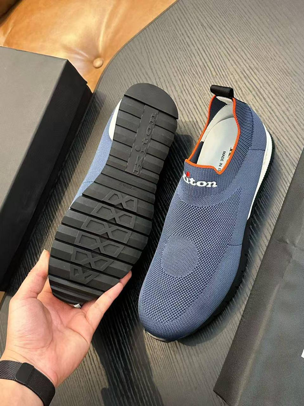 Кроссовки Kiton
