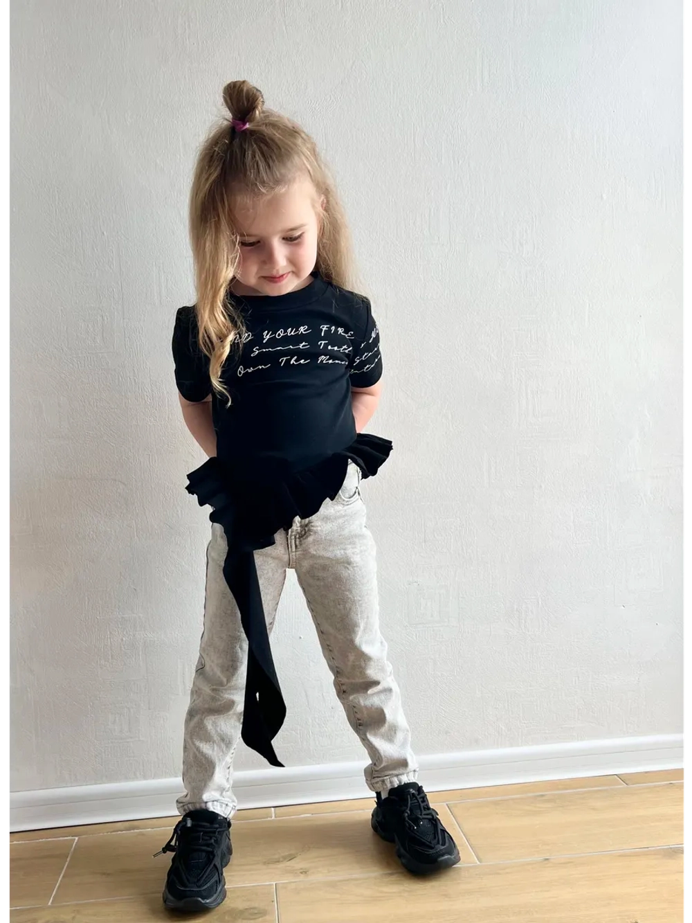 Футболка с воланами