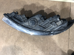 Фара правая галоген с ДХО Kia Sportage 3 (SL) 10-16 Б/У Оригинал 921023U250