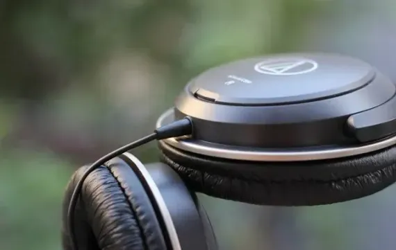 Audio-Technica ATH-AVC200