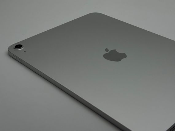 iPad A16 256gb Wi-Fi Silver