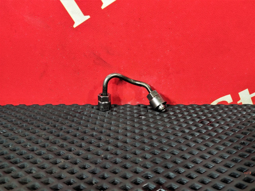 Трубка топливная