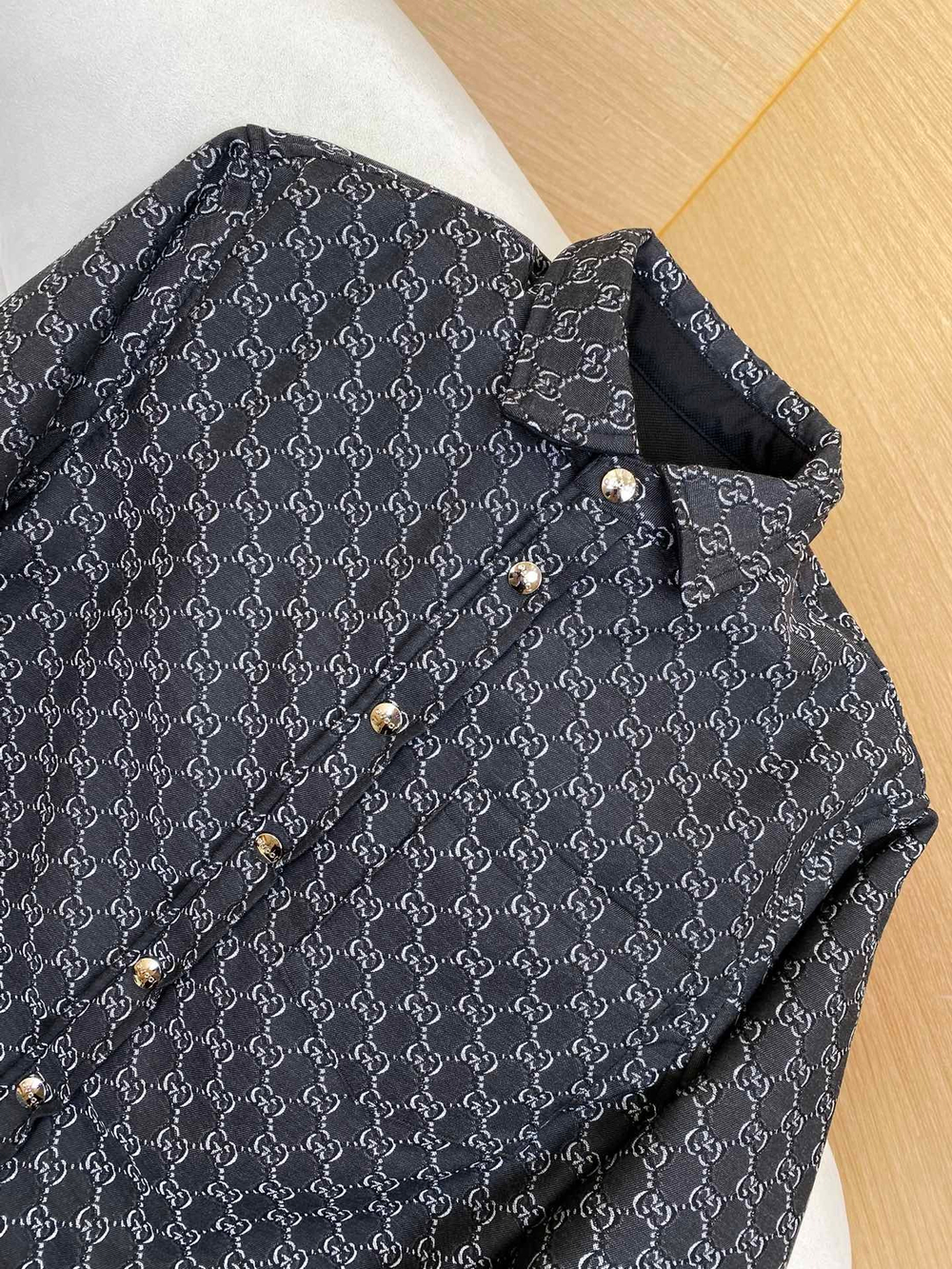 Gucci Shirt