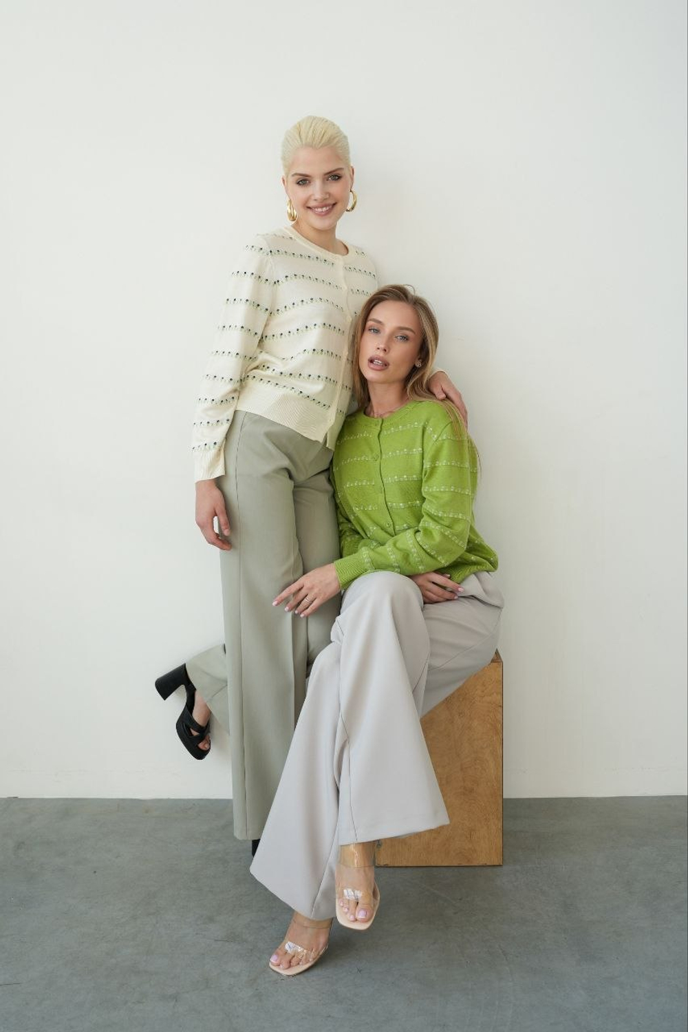 Джемпер женский 5529