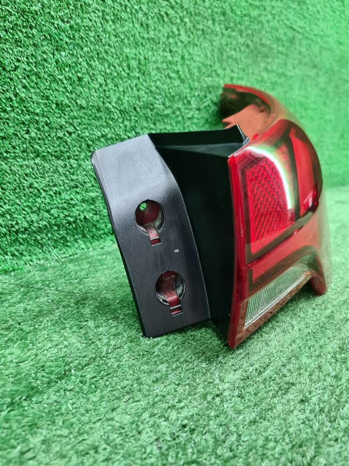 Фонарь правый внешний Hyundai Santa Fe 4 TM 20-24