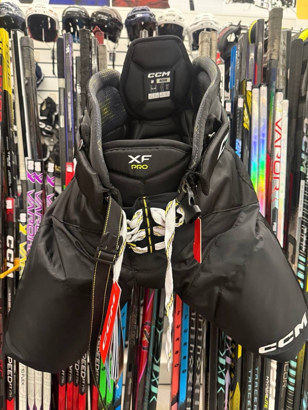 CCM tacks xf pro SR M
