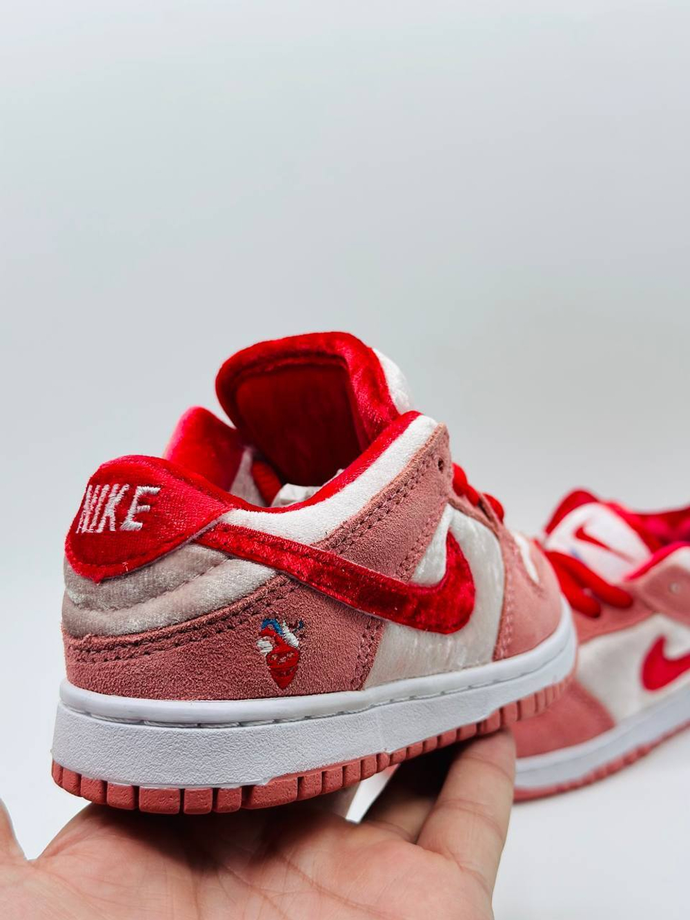 Детские кроссовки Nike SB Light Red