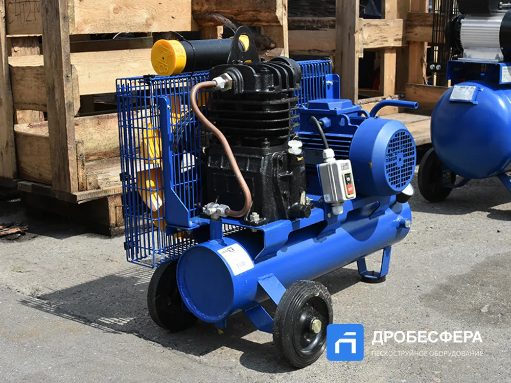 Поршневой компрессор С412М