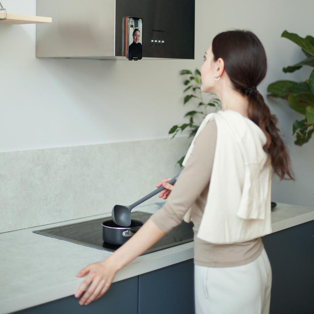 Чехол для iPhone 14 Pro из кожи теленка, цвета шоколад