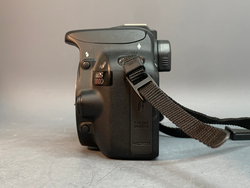 Canon EOS 100D Kit 18-55mm 3.5-5.6 III 7.700 кадров