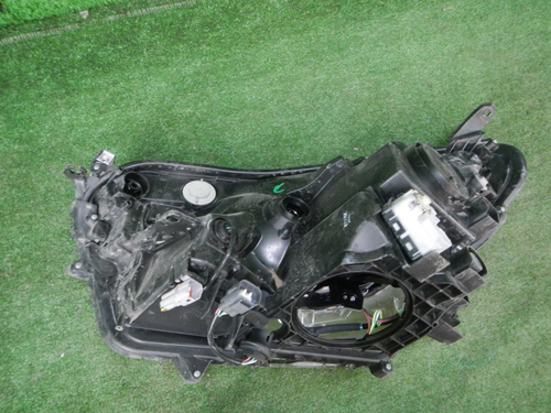Фара правая Toyota RAV4 4 CA40 (2015-2019) LED