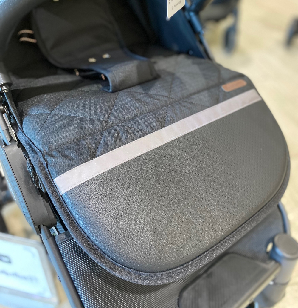 Коляска прогулочная Babalo 2023 Чёрный чёрная рама