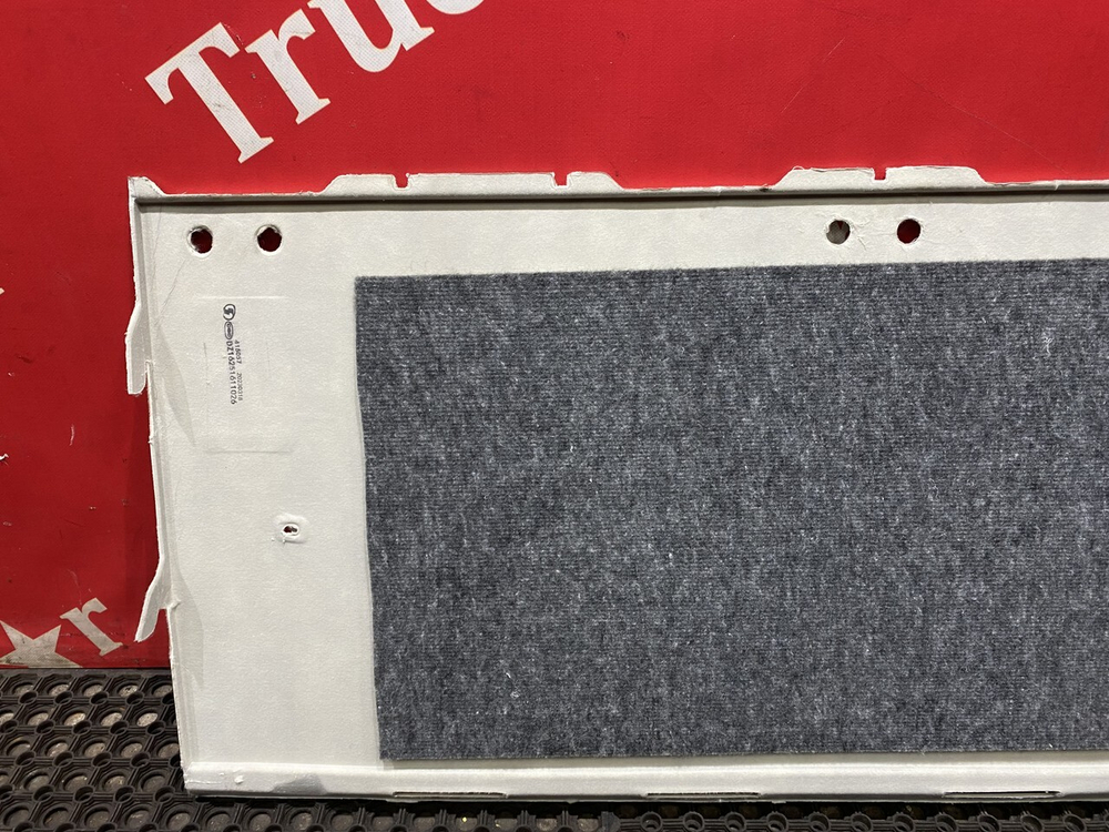 Обшивка потолка задняя часть 2023г