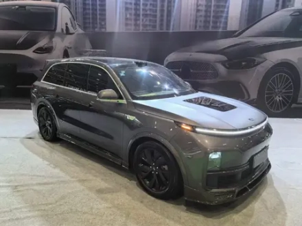 Карбоновый обвес для Li Xiang L8 2022-2025+ Ли