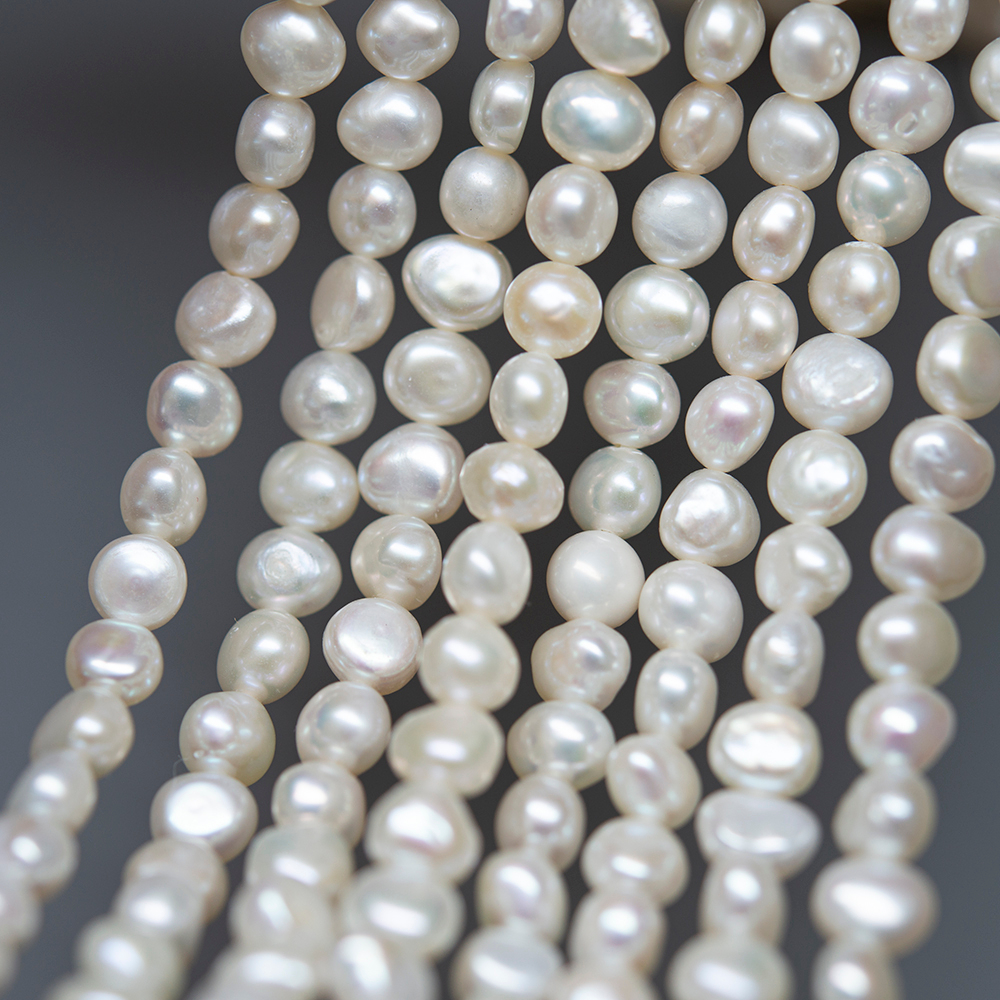 Жемчуг культивированный в форме пуговки, белый, 5*6мм