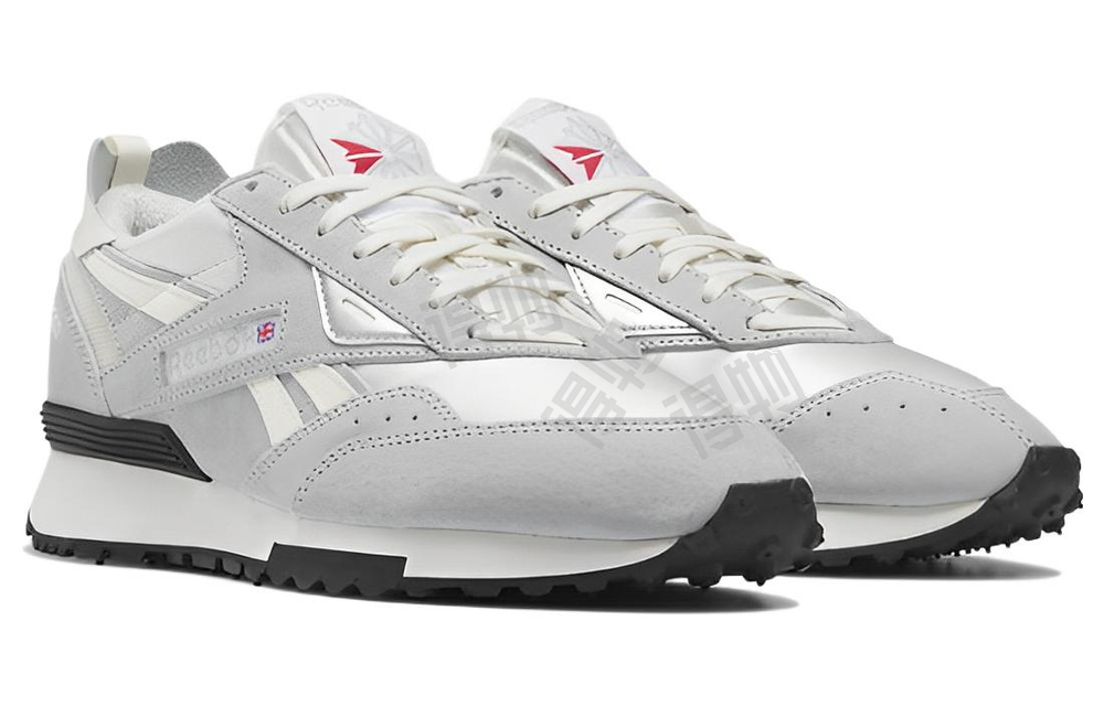 Кроссовки Reebok Lx2200