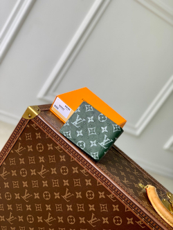 Louis Vuitton Multiple Wallet