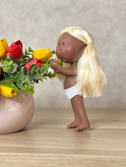 Кукла Nines виниловая 23см Little Mia без одежды (3199WN2)