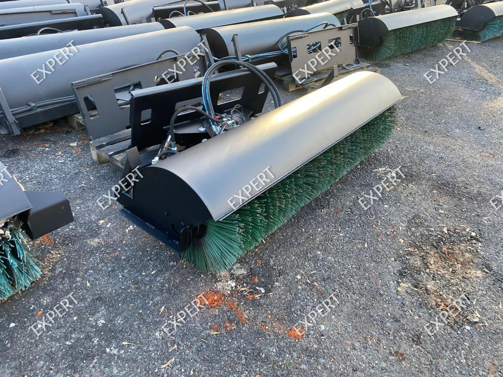 Щётка дорожная на Фронтальный погрузчик Liebherr