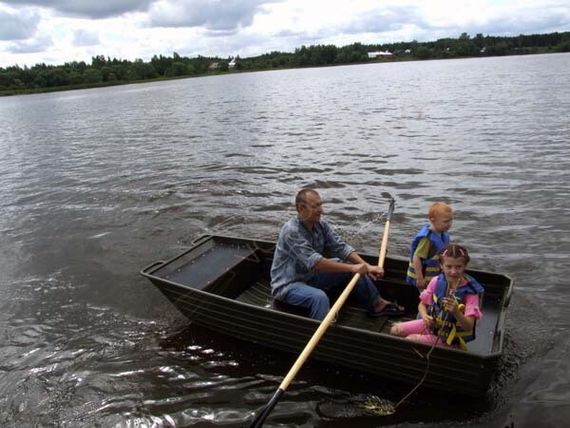 Алюминиевая моторно-гребная лодка RusBoat 27