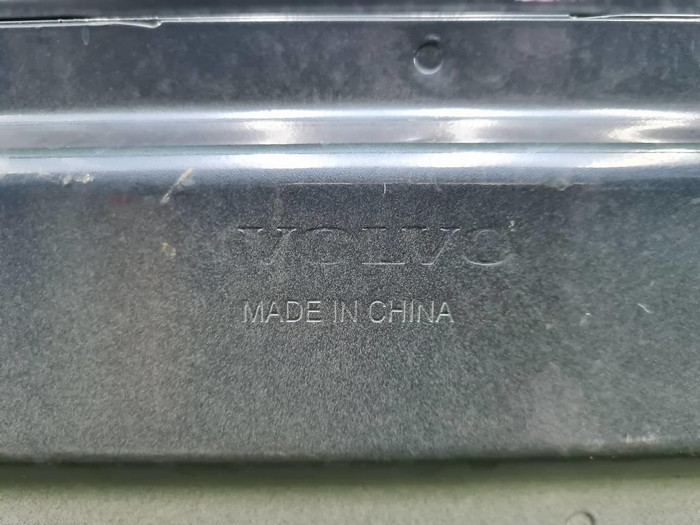 Дверь задняя левая Volvo XC40 (2017-н.в.)