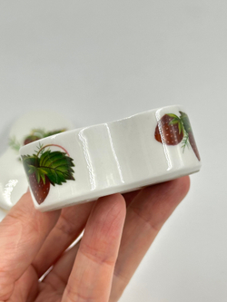 Миниатюрная шкатулка с земляникой Hammersley