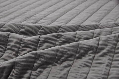 Покрывало 240x260 и 2 наволочки 50х70 Sofi De MarkO Фердинанд серое