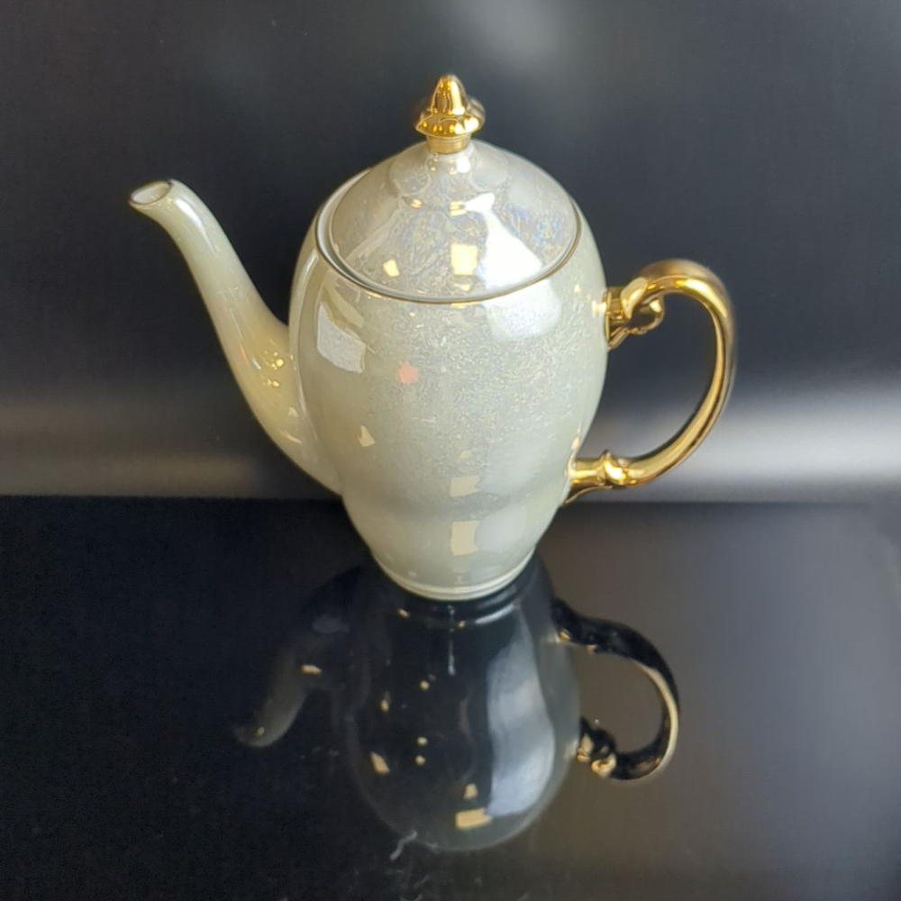 Чайник - кофейник заварочный фарфоровый, люстр, золочение, Wloclawek porcelana, золочение, винтаж Польша, времён СССР 1967-1973 гг