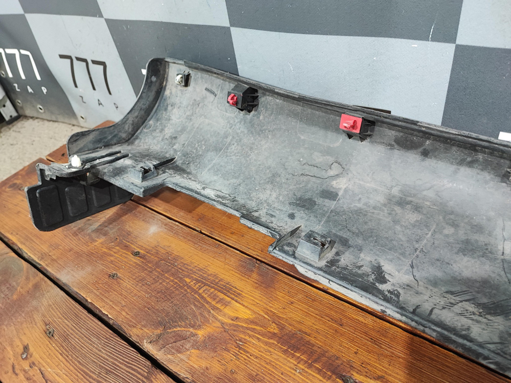 Накладка порога левого Kia Soul 2 (PS) 13-19 Б/У Оригинал 87753B2000