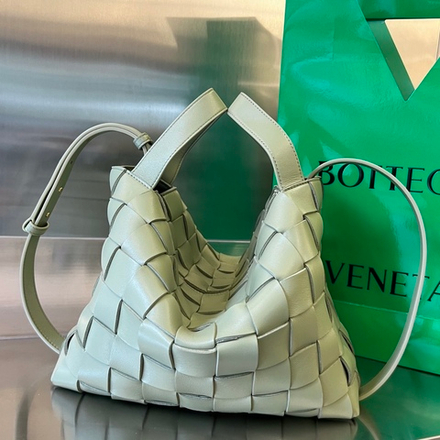 Bottega Veneta Bowling Cassette 28 cm