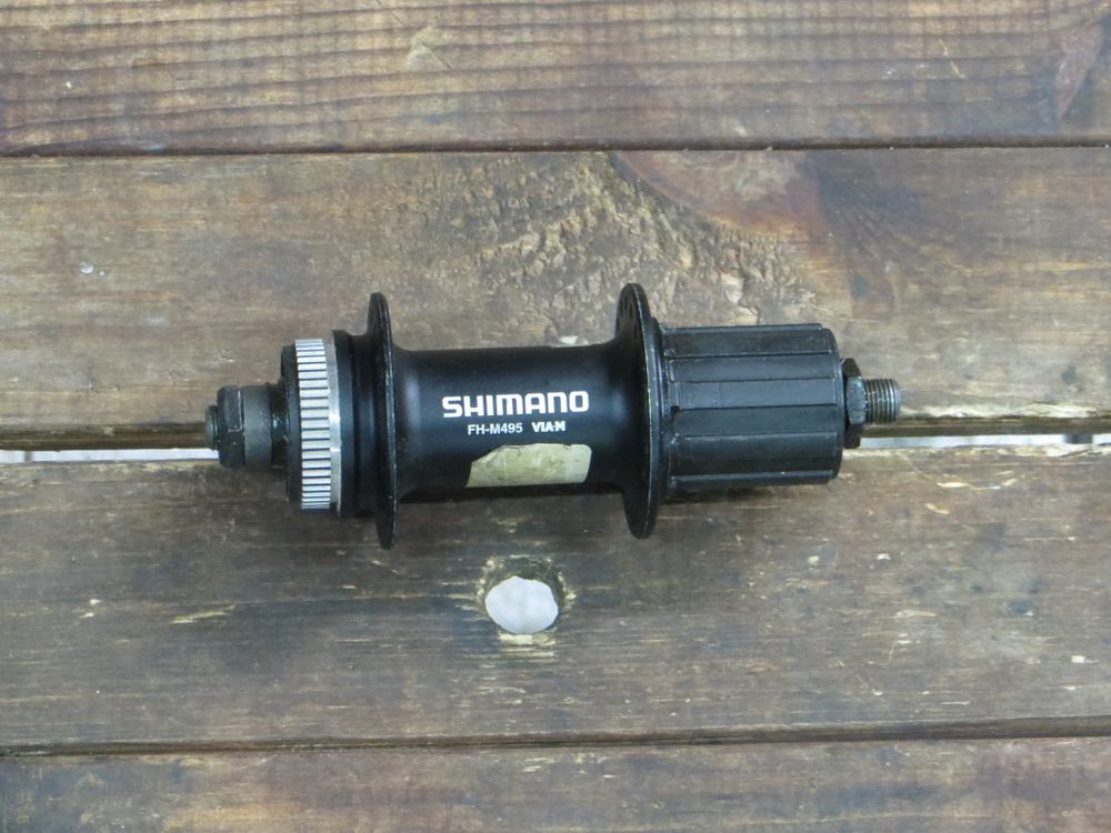 Втулка задняя Shimano Alivio FH-M495