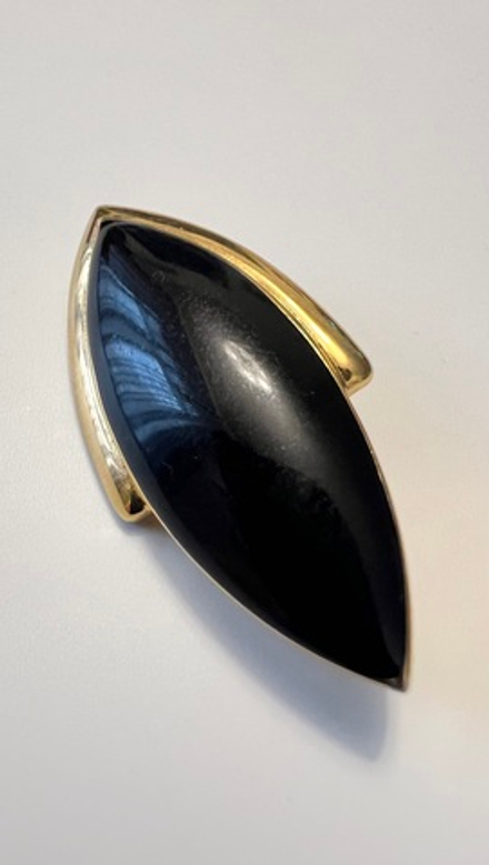 Брошь MONET с чёрной эмалью