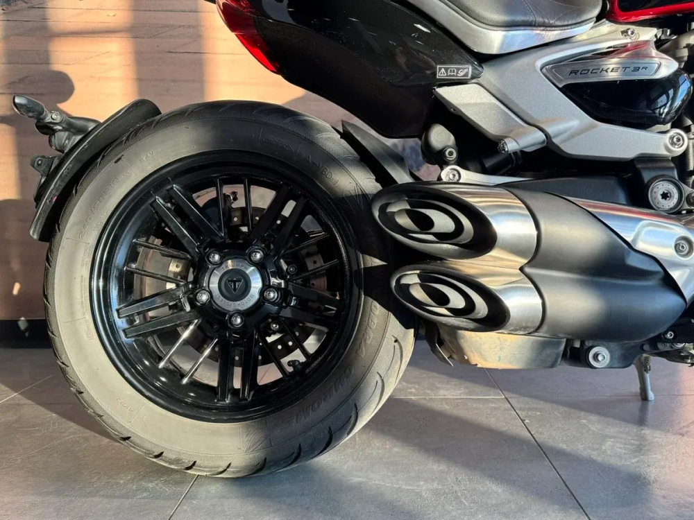 Triumph Rocket 3, 2022