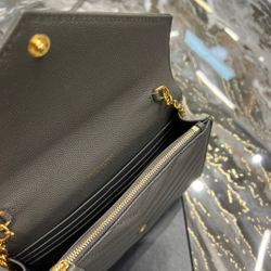 Saint Laurent WOC 19 cm