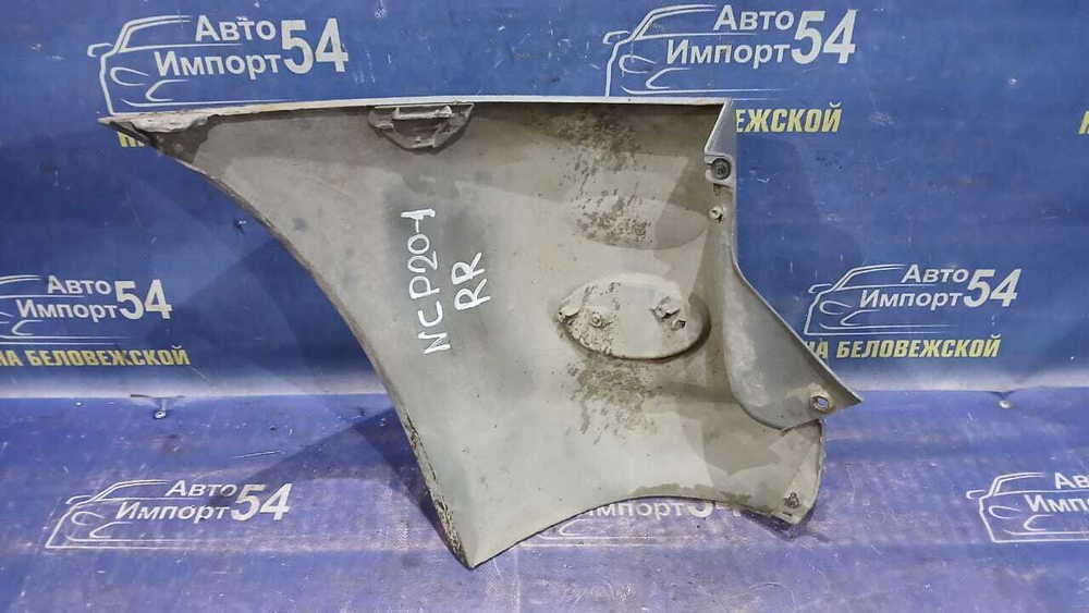 Бампер задний TOYOTA FUNCARGO 2000
