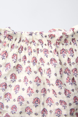 ZARA ТРУСЫ ИЗ РЕЛЬЕФНОЙ ТКАНИ С ЦВЕТОЧНЫМ ПРИНТОМ, РОЗОВЫЙ